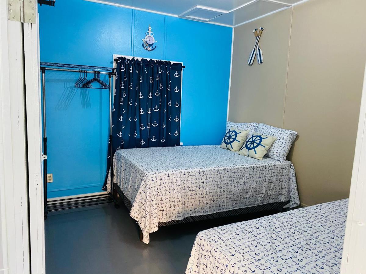 Blue Sky Rentals Утила Екстериор снимка